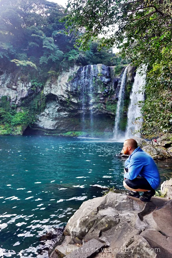 cheonjiyeon waterfall jeju island 14
